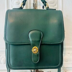 Elegant Green Leather Bag coach